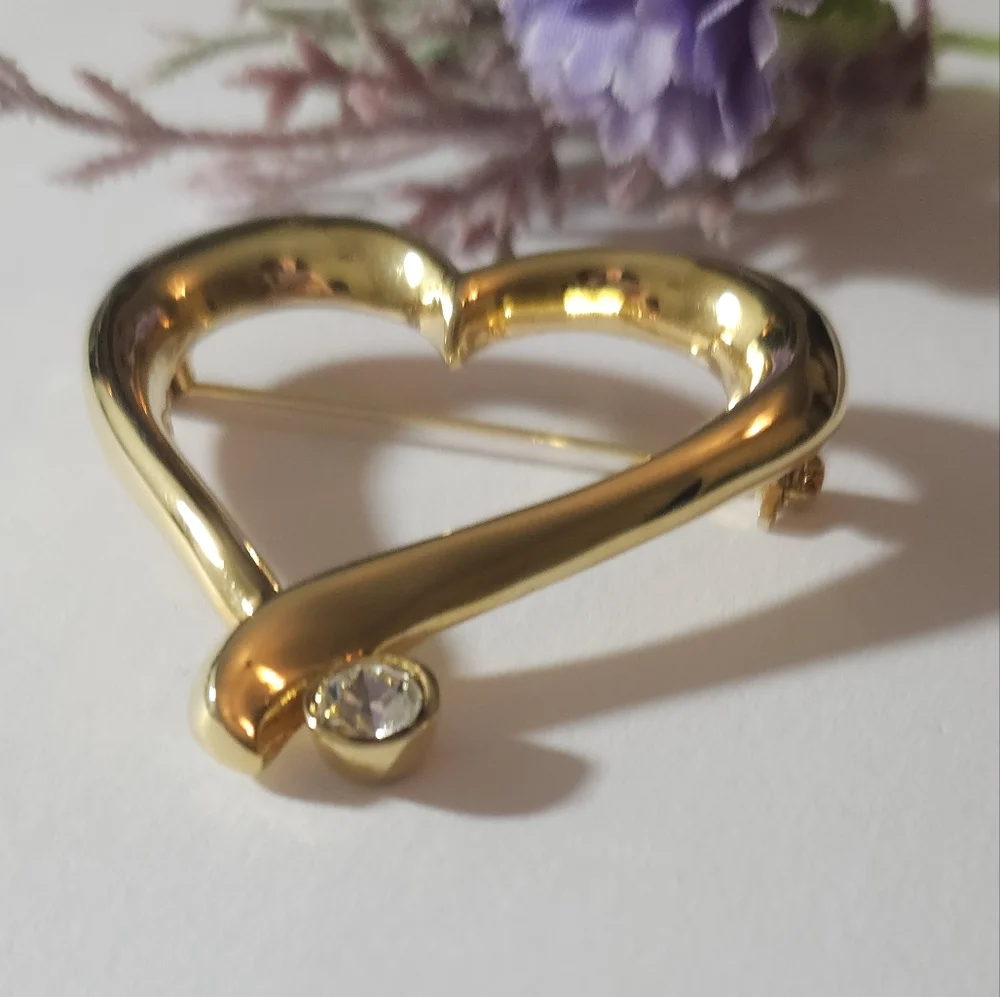 Vintage AAi Gold Plated Crystal Heart Brooch or Pin Signed AAi